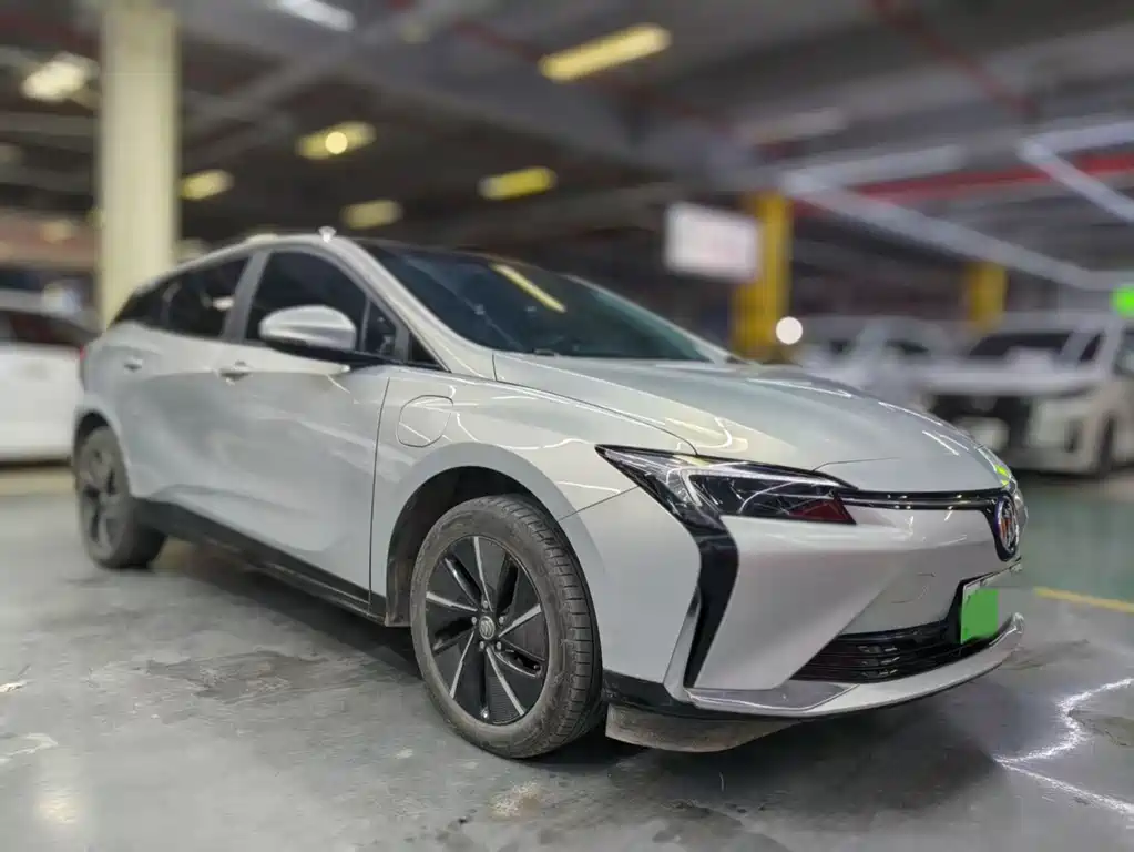 BUICK SLIGHTLY BLUE 6