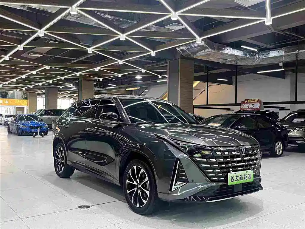 Changan UNI-Z 2024 iDD 125km