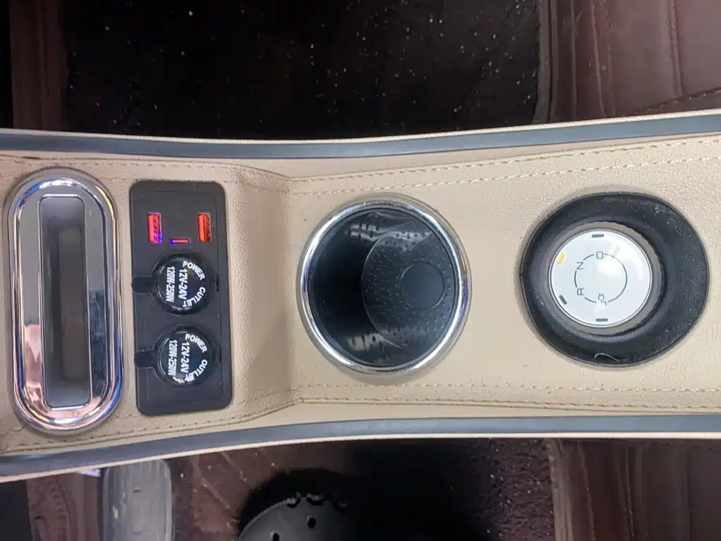 Wuling MINIEV — миниатюра 3