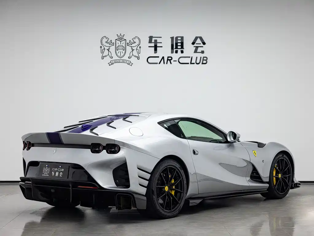 Ferrari 812 2021 Competizione