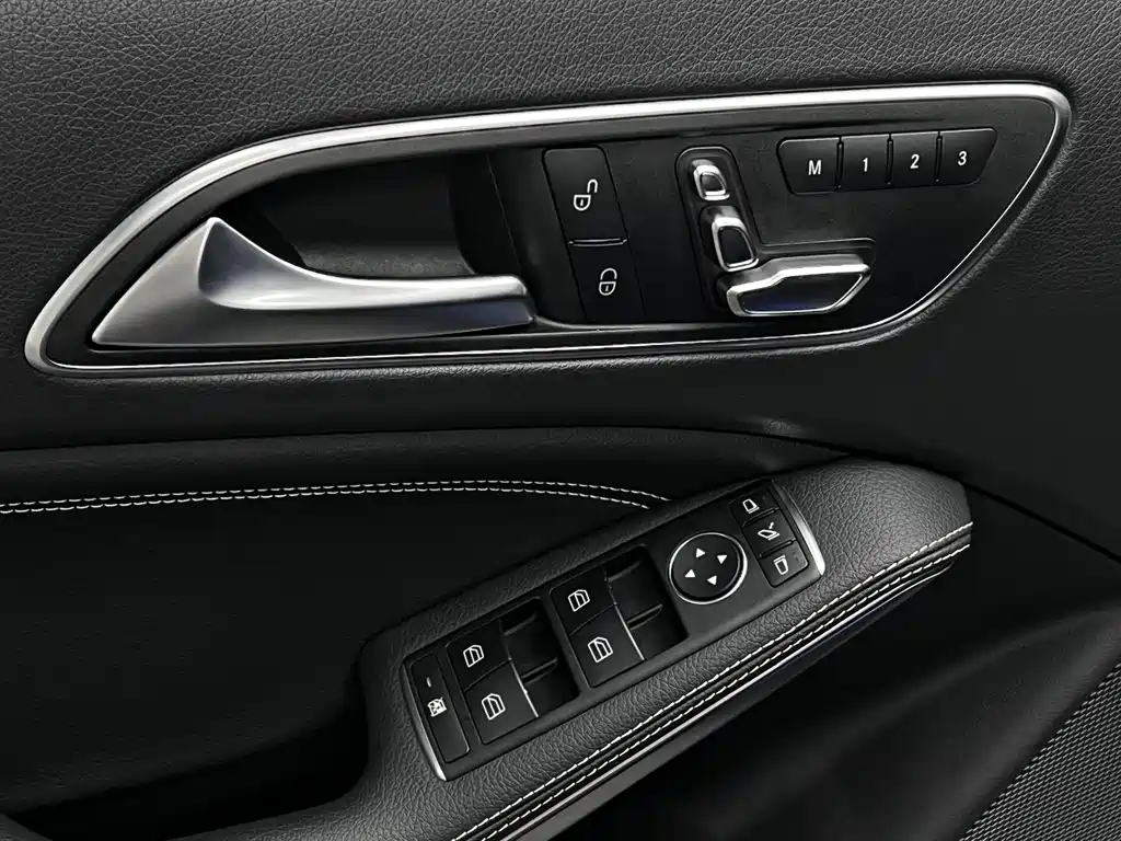 Mercedes-Benz GLA — миниатюра 29