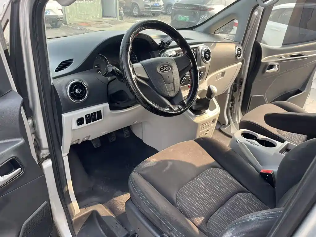 JAC RefineM3 M3 2019 1.8L Luxury