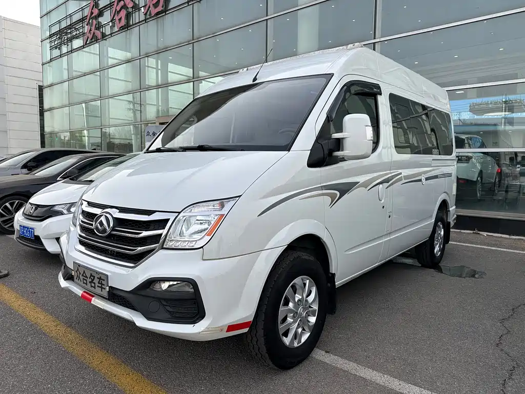 大通 V80 2021