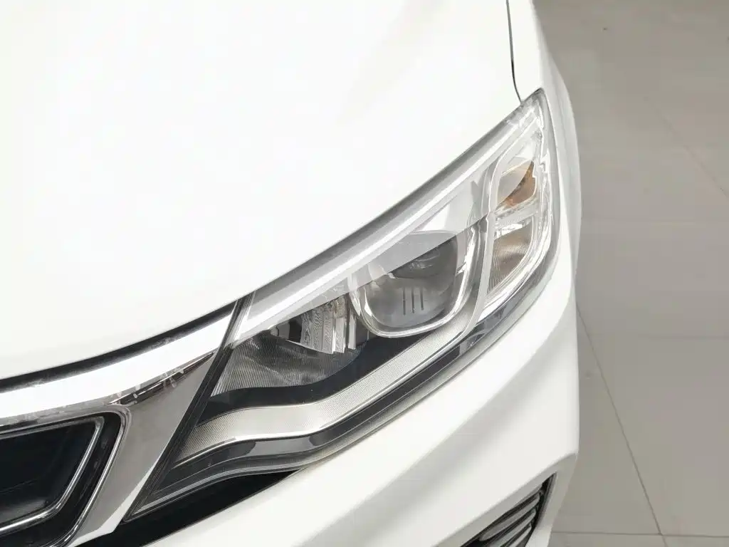 Geely Vision — миниатюра 7