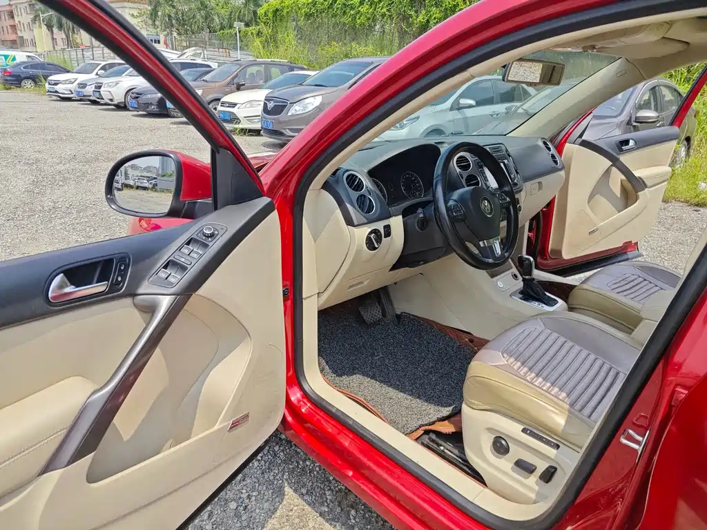 Volkswagen Tiguan — миниатюра 7