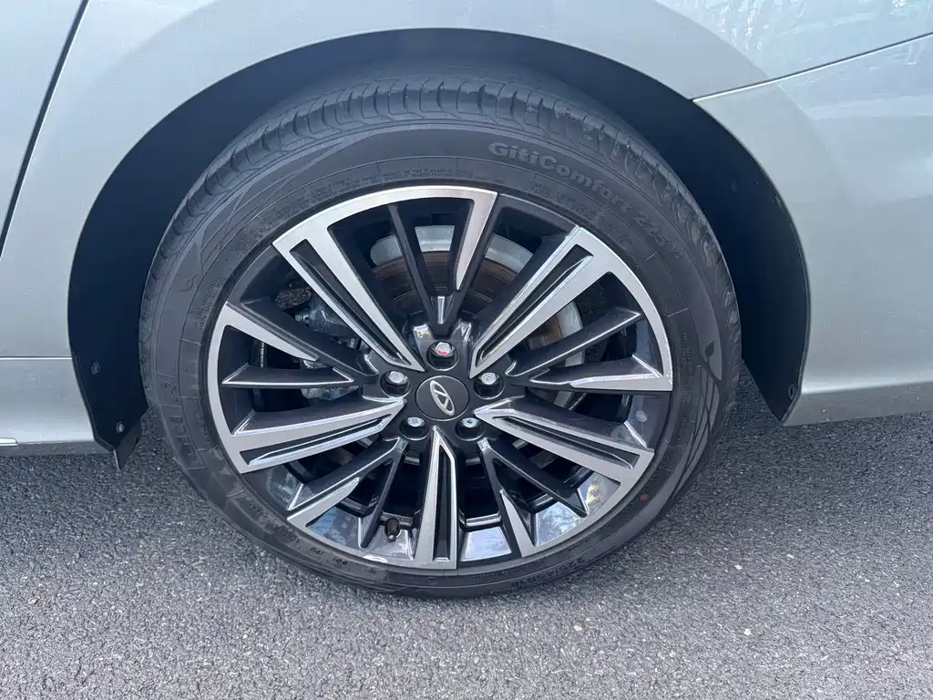 Chery Arrizo 8 — миниатюра 20