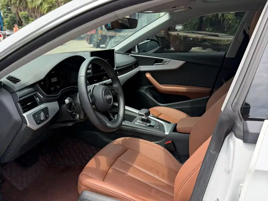 Audi A5 (Import) — миниатюра 4