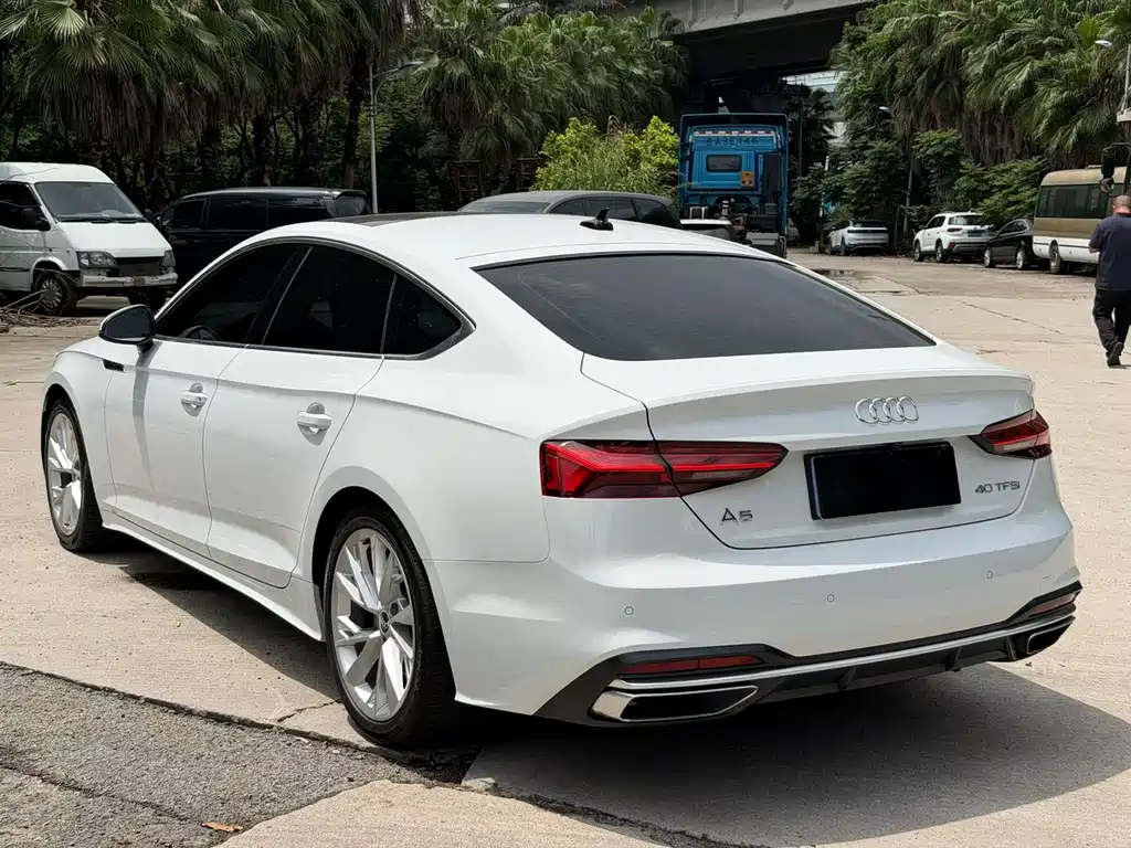 Audi A5 (Import) — миниатюра 9