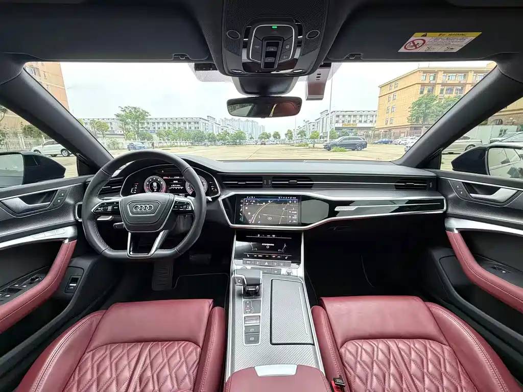 Audi A7L 2024 45 TFSI quattro