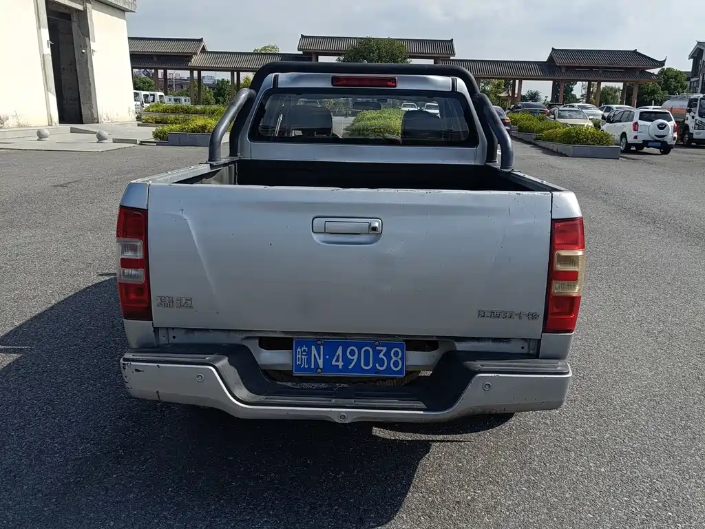 Isuzu RE-MAX Ruimai — миниатюра 7