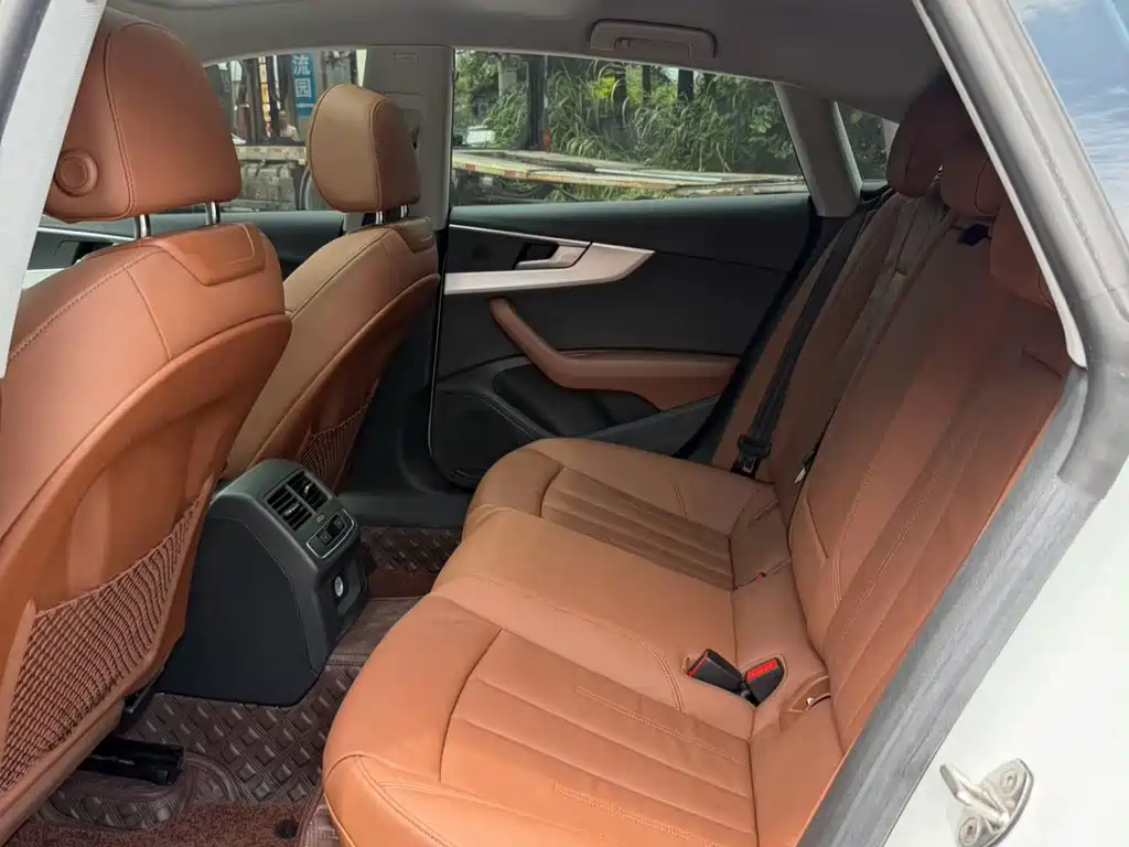 Audi A5 (Import) — миниатюра 5