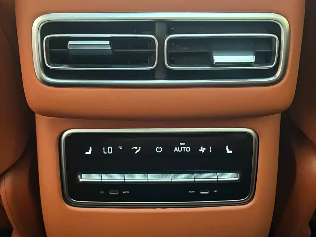 Li Auto Li L7 — миниатюра 17