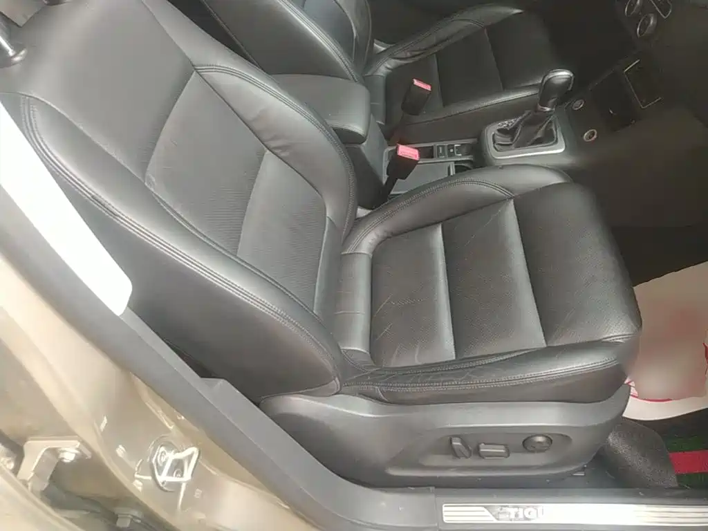 Volkswagen Tiguan — миниатюра 25