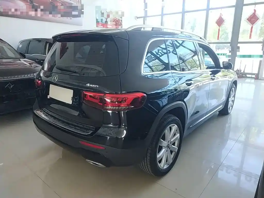 Mercedes-Benz GLB — миниатюра 7