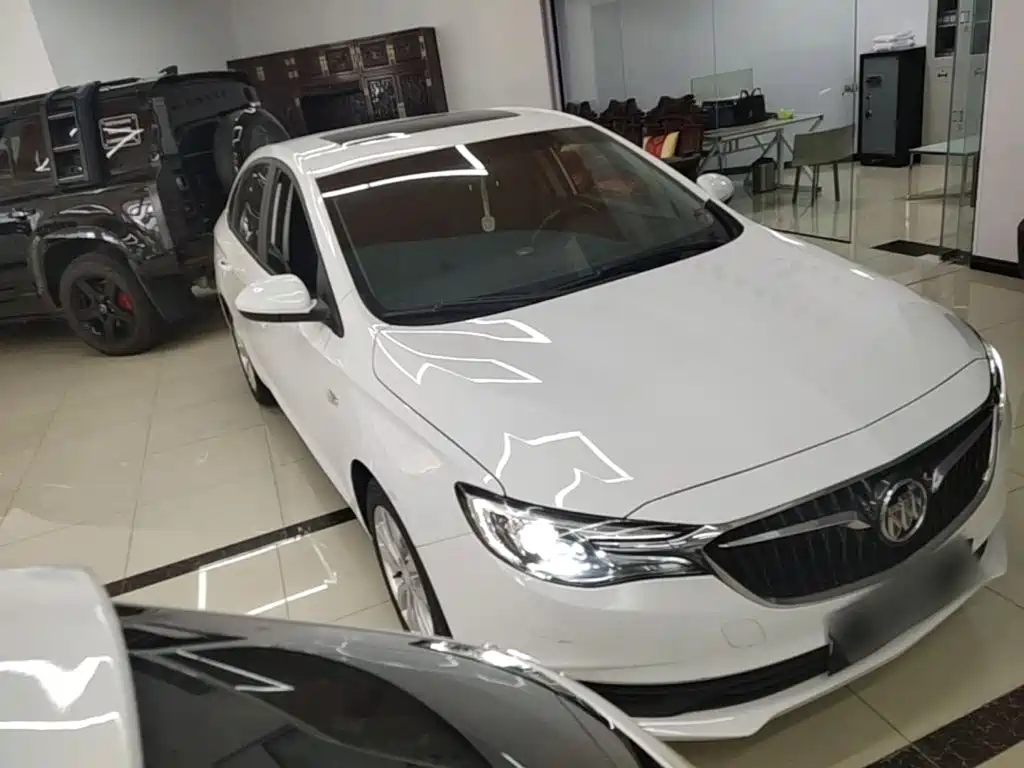 Buick Excelle — миниатюра 4