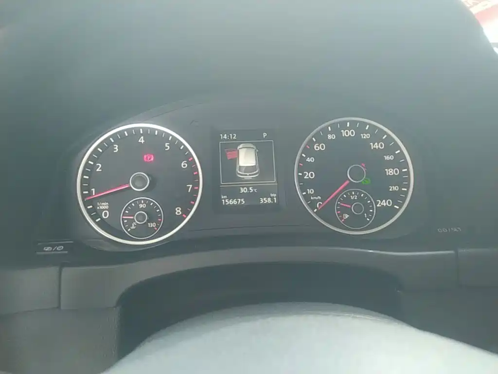 Volkswagen Tiguan — миниатюра 12