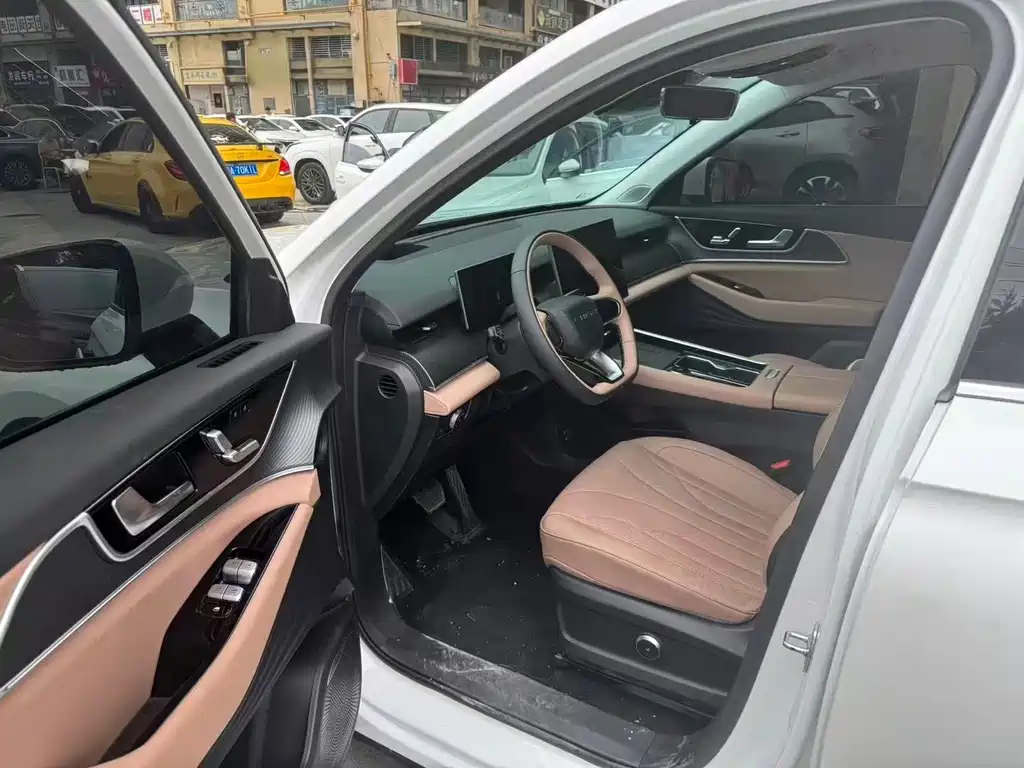 Chery Tiggo 8L — миниатюра 7