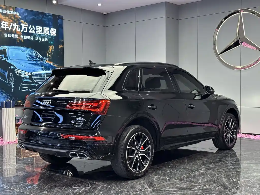 Audi Q5L 2024 45 TFSI Luxury