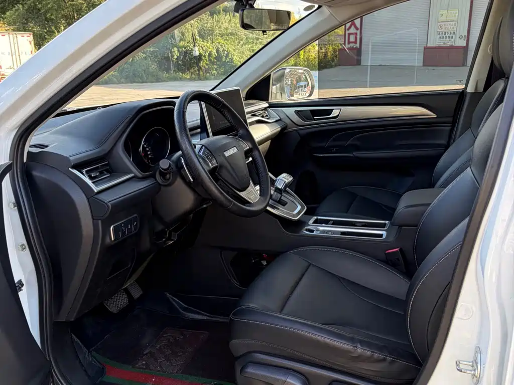 Haval M6 — миниатюра 5