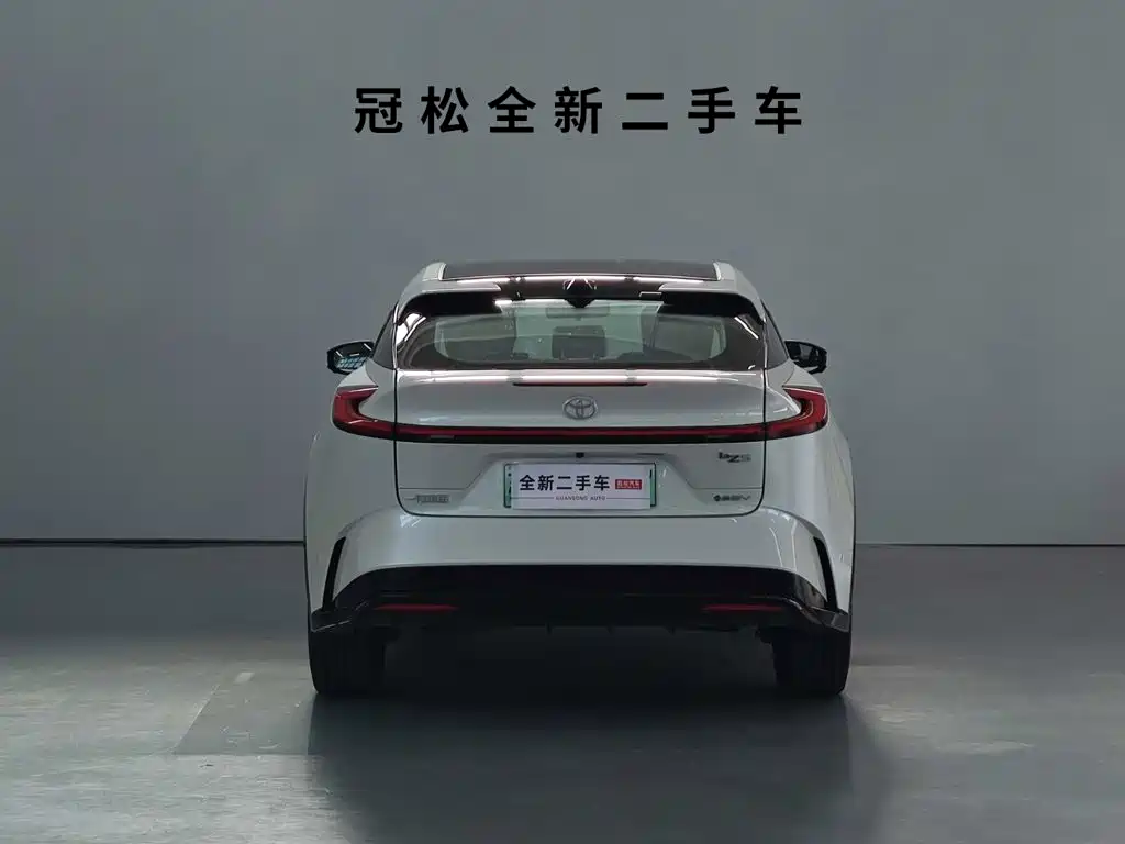 Toyota bZ5 — миниатюра 5