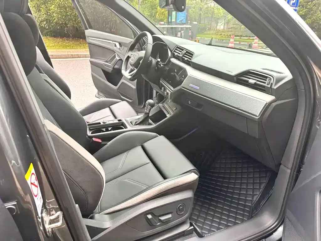 Audi Q3 — миниатюра 5