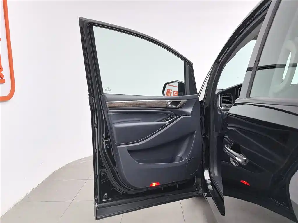 GAC M8 2021 390T Luxury