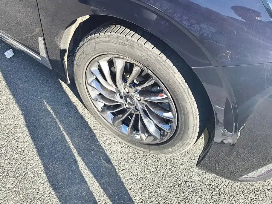 VOYAH Dreamer — миниатюра 6