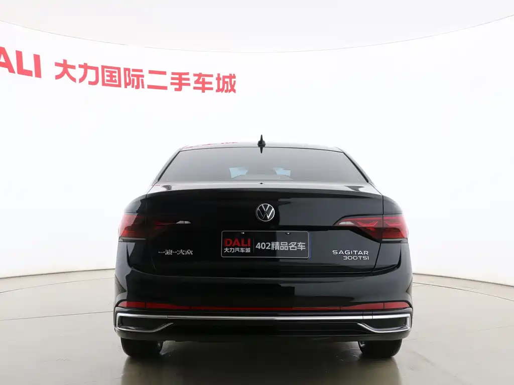 Volkswagen Sagitar — миниатюра 7