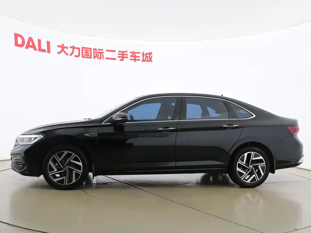 Volkswagen Sagitar — миниатюра 5