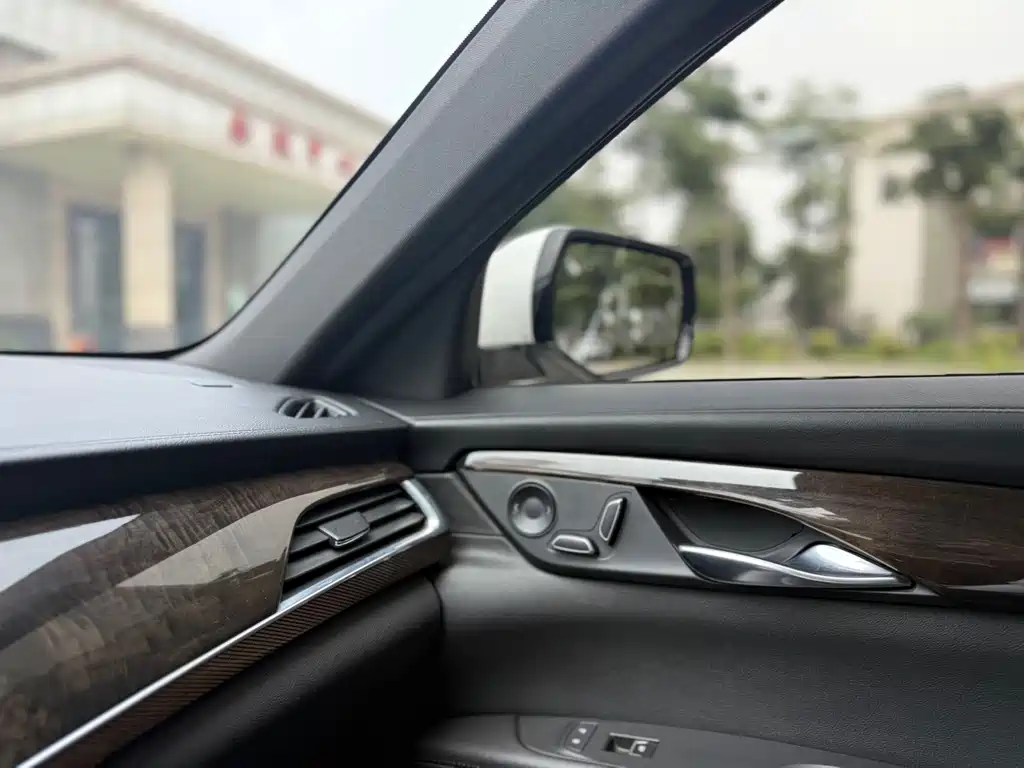Cadillac CT6 — миниатюра 15