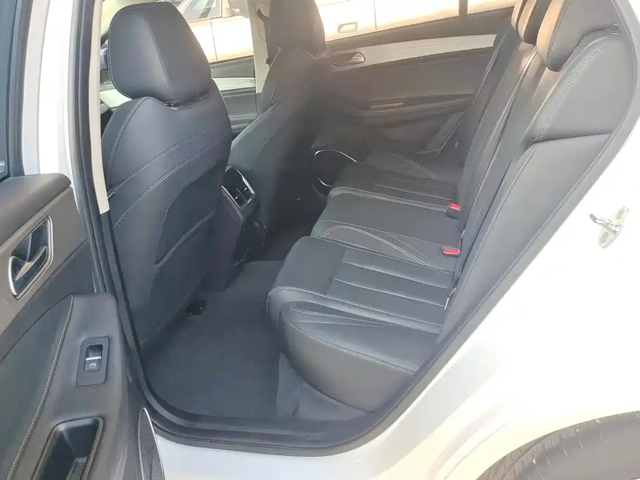 Chery Arrizo 5 PLUS — миниатюра 11