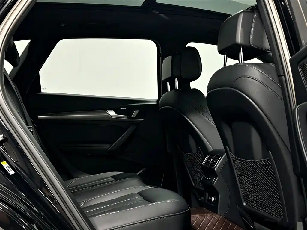 Audi Q5L — миниатюра 6