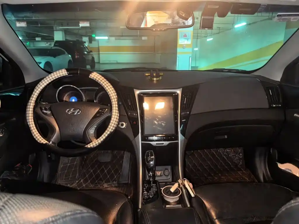 Hyundai Sonata — миниатюра 13