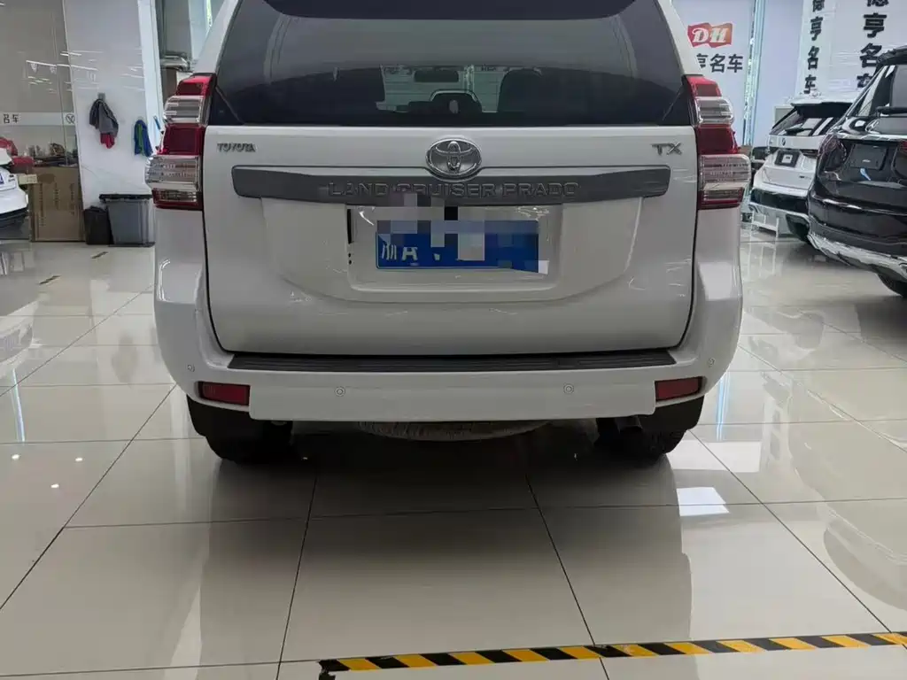 Toyota Prado — миниатюра 4