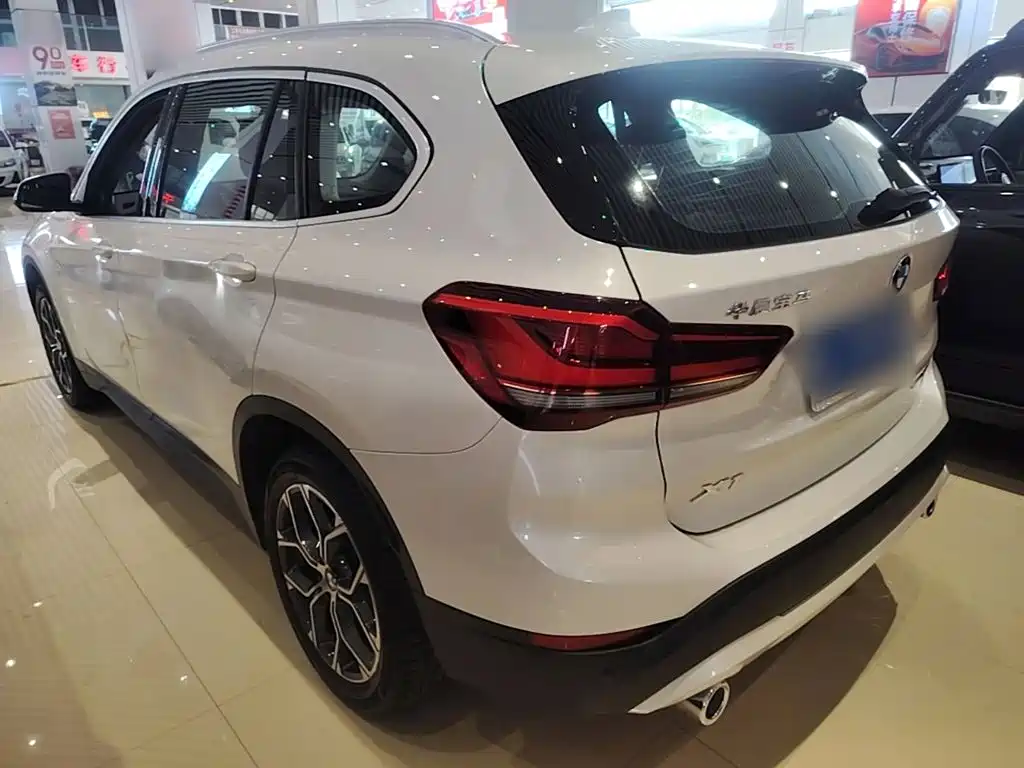 BMW X1 — миниатюра 5