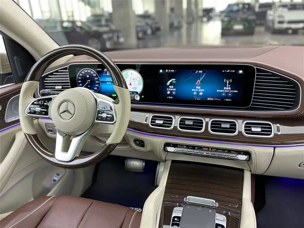 MERCEDES-BENZ MAYBACH GLS