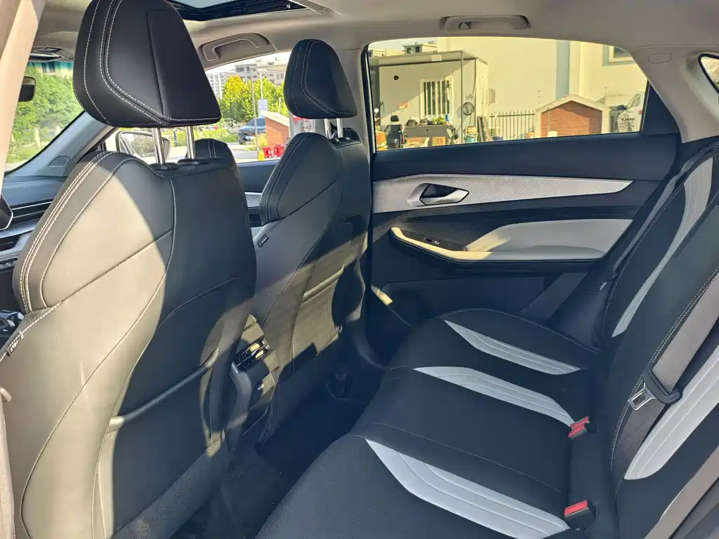 Geely Binrui — миниатюра 14