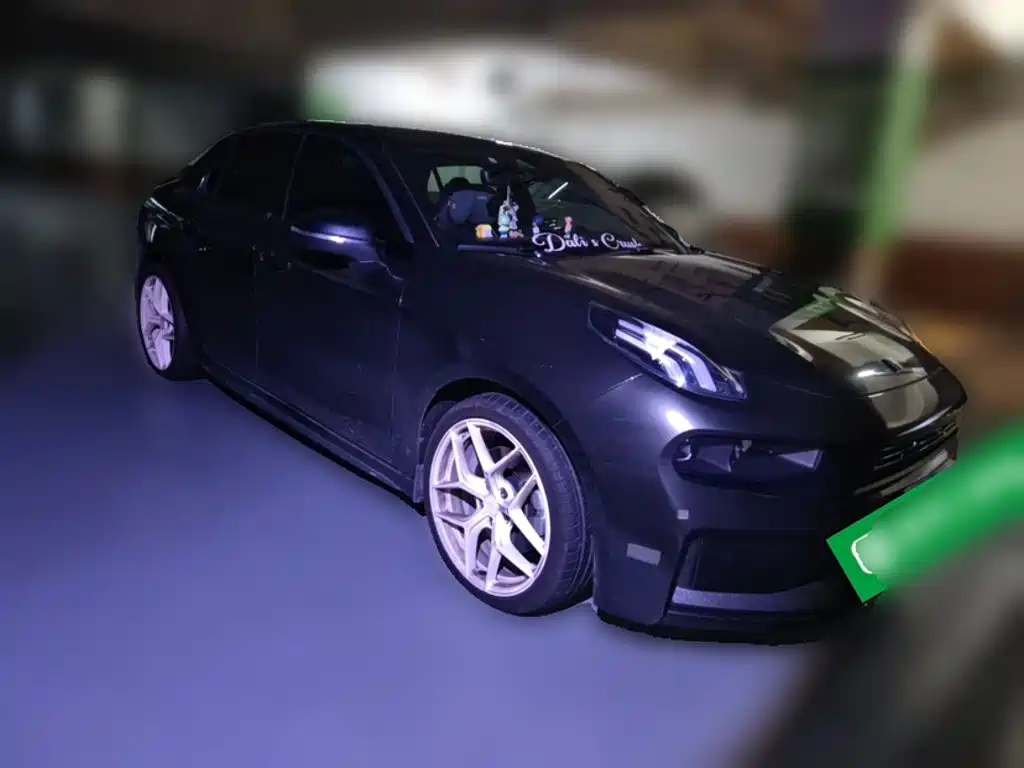 Lynk & Co 03 — миниатюра 23