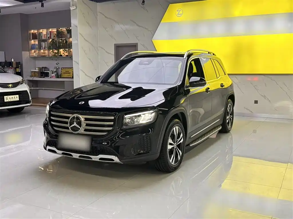 Mercedes-Benz GLB 2024