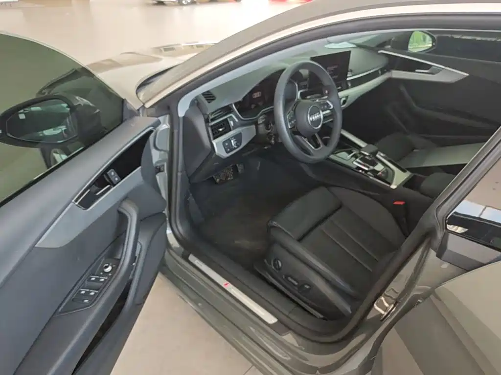 Audi A5 (Import) — миниатюра 16