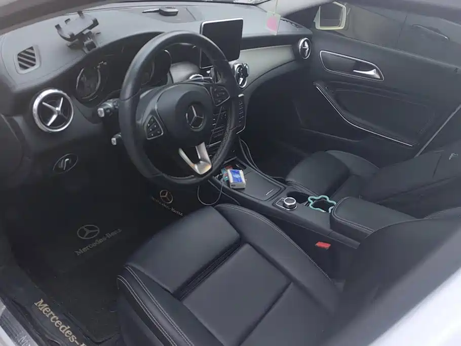 Mercedes-Benz GLA — миниатюра 12