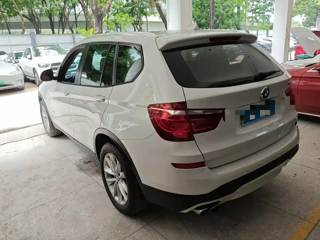 BMW X3 (Import) — миниатюра 4