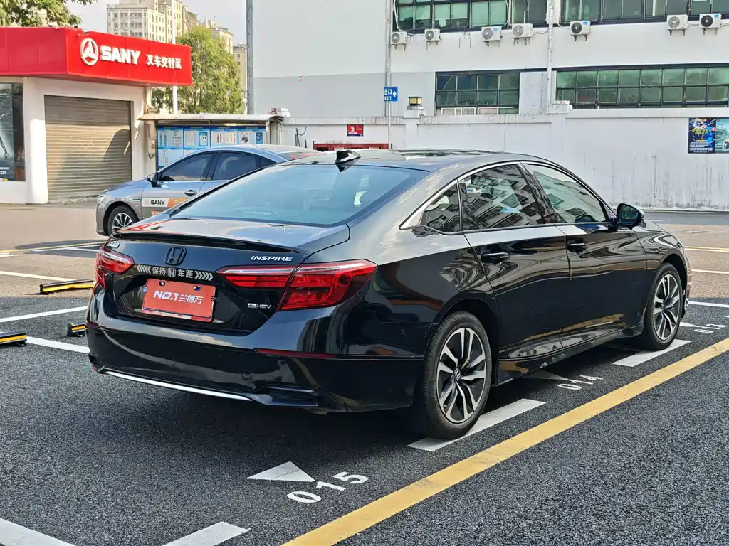 Honda Inspire — миниатюра 6