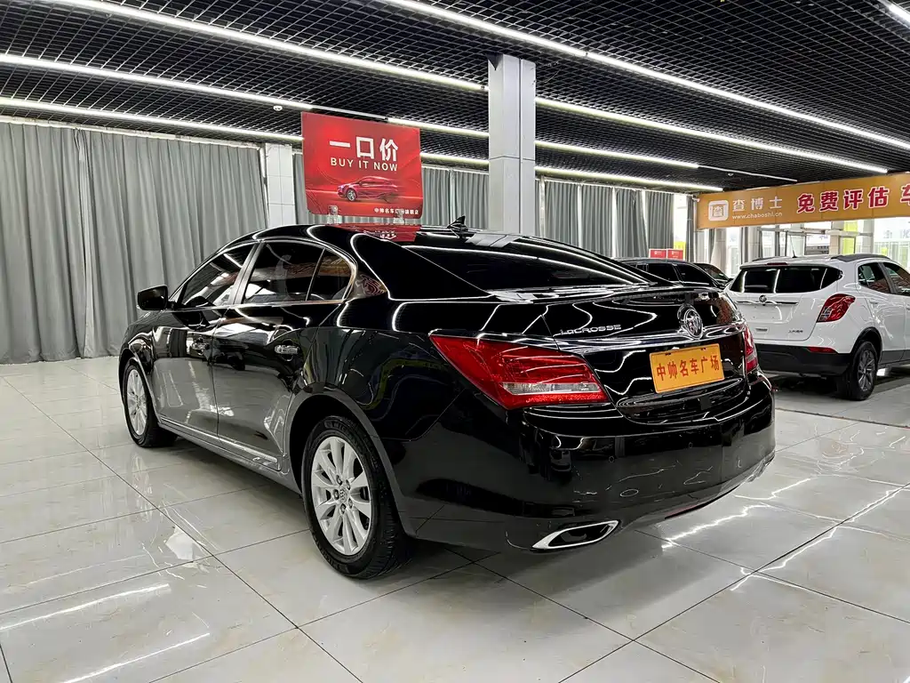 Buick LaCrosse — миниатюра 4