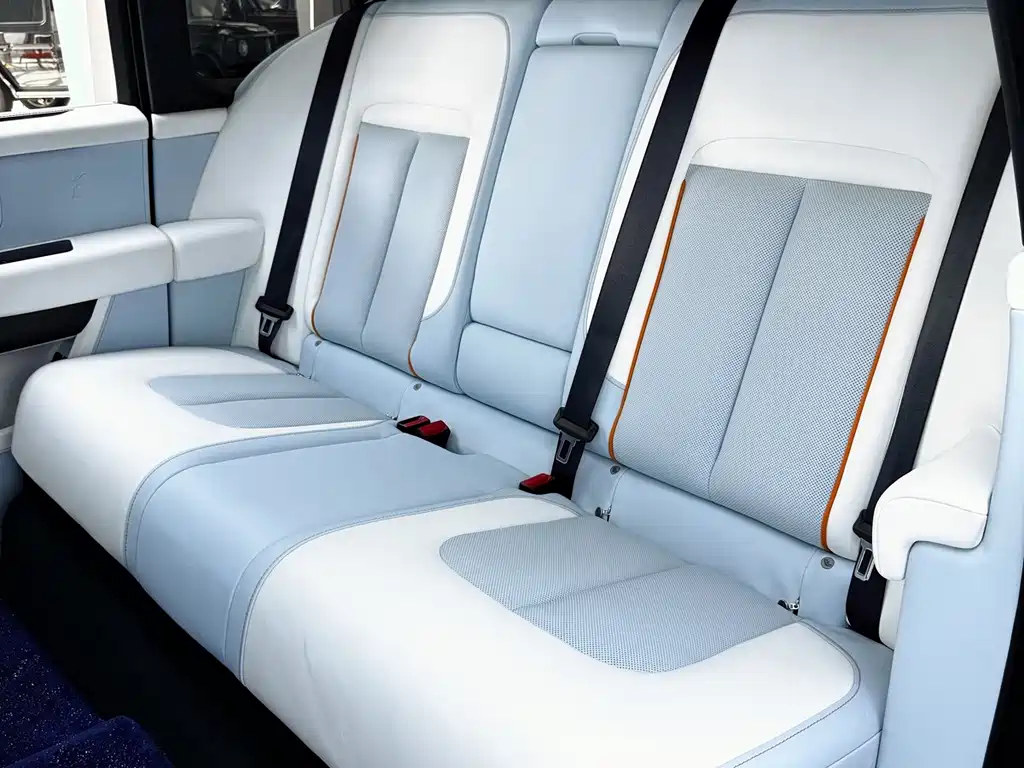 Rolls-Royce Cullinan — миниатюра 28