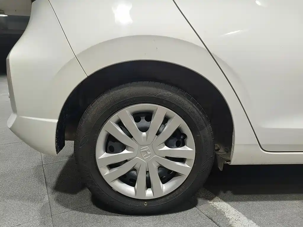 Honda Fit — миниатюра 17