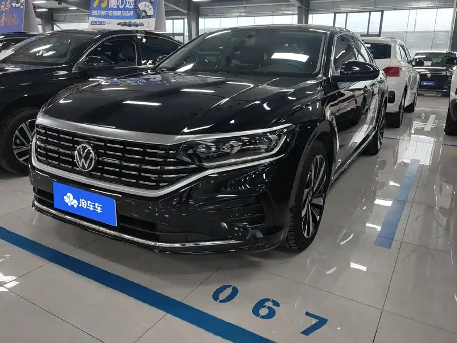 帕萨特 2022款 330TSI 豪华版 2022
