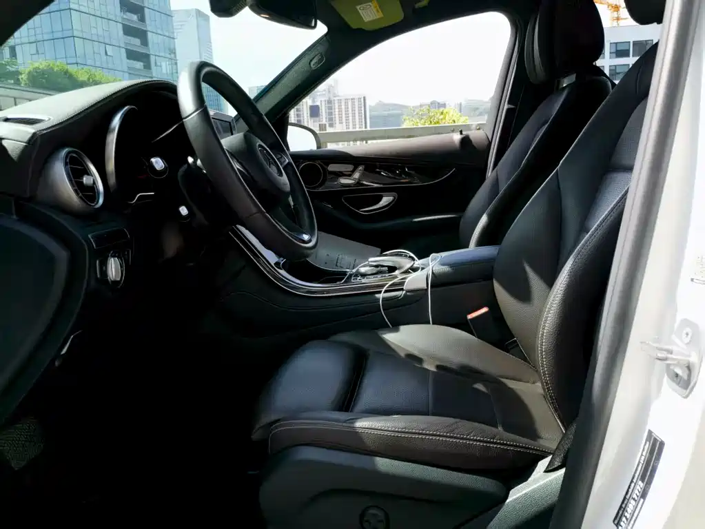Mercedes-Benz GLC — миниатюра 8