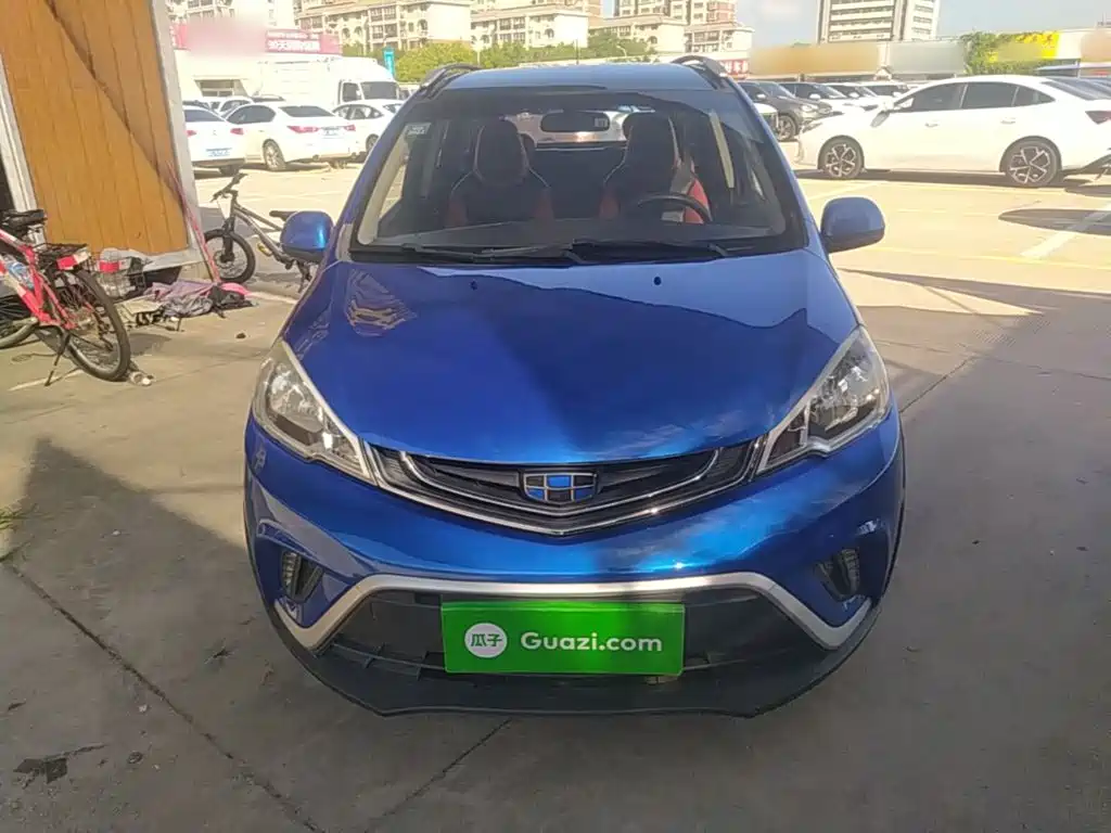 Geely Vision X1 — миниатюра 3