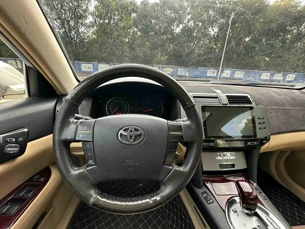 Toyota Reiz — миниатюра 12